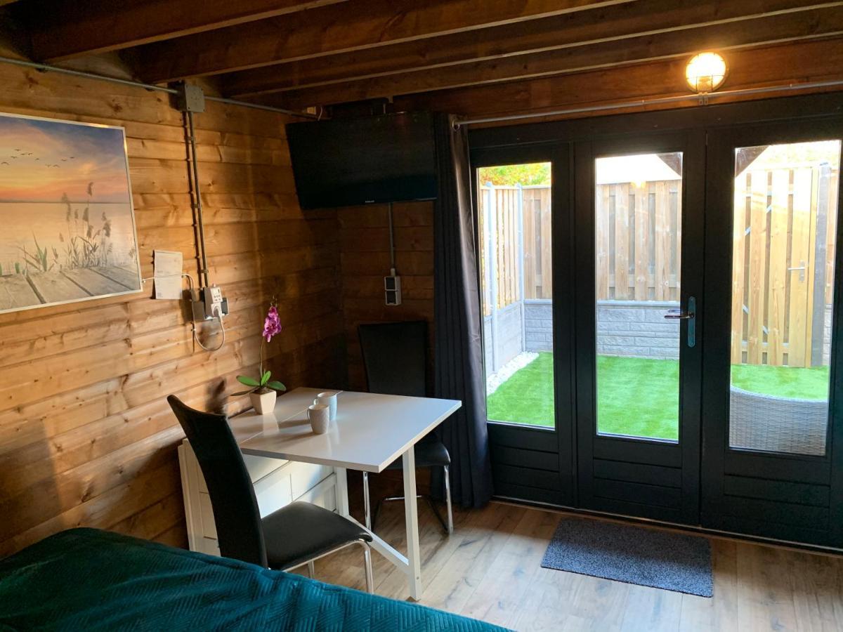 Chalet - B&B De Koog Uitgeest Esterno foto